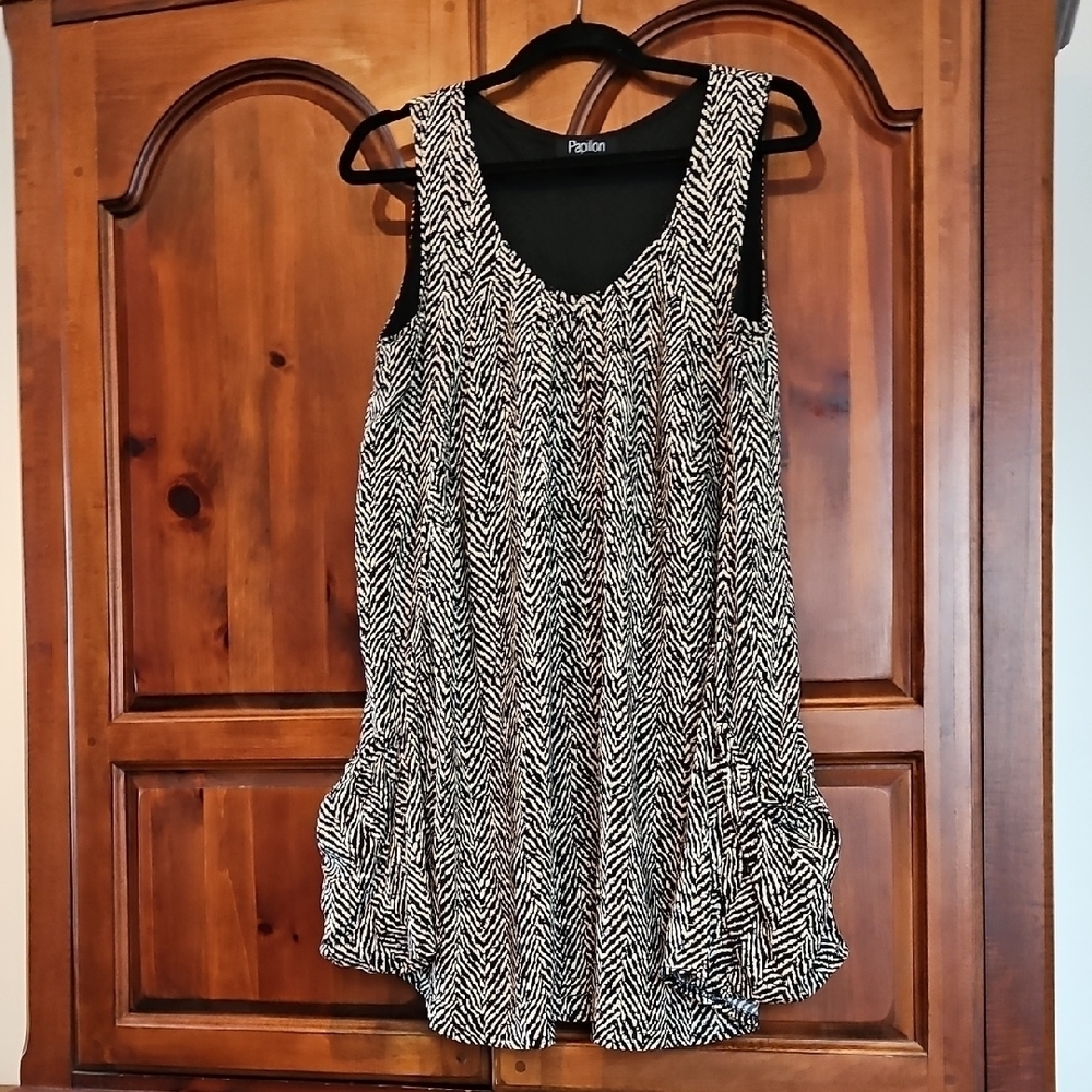 Papillon Black and Tan Patterned Bubble Dress With Pockets, Mini, Sz M